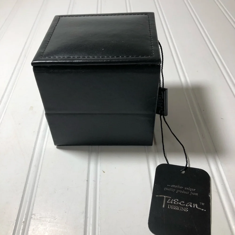 NWT Black ring jewelry box